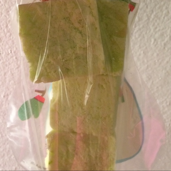 Homemade bath bombs - Picture 1 of 1